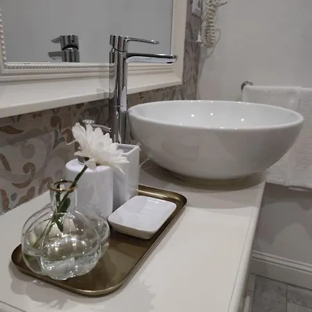 فيلة Hibiscus Comfortstay كوارتو سانتيلينا
