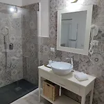 Hibiscus Comfortstay * Quartu Sant'Elena